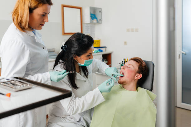 Best Emergency Treatment for Toothache in Newport, VT